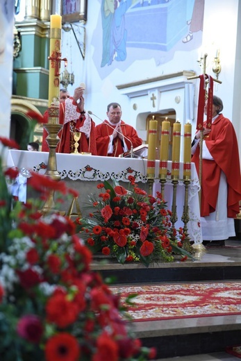 Bierzmowanie w Borzęcinie Górnym