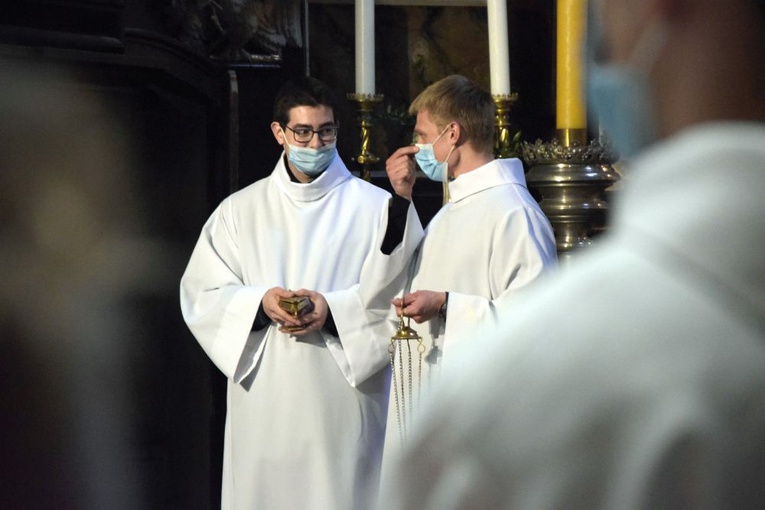 Z modlitwą o powołania w katedrze