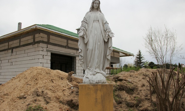 Gdzie Maryja zagląda do okna