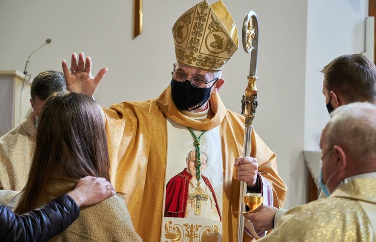 Wizytacja u św. Wojciecha w Wałbrzychu. Uroczystości z dwoma męczennikami