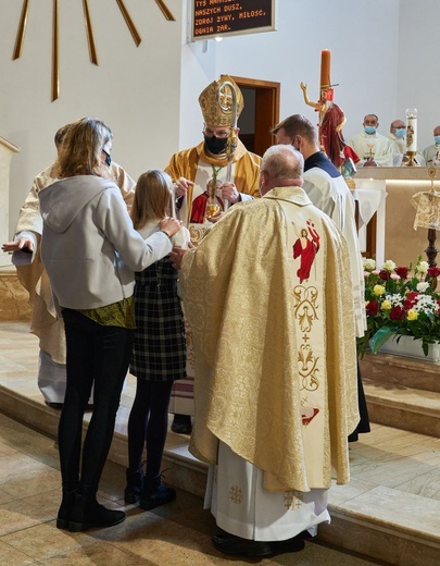 Wizytacja u św. Wojciecha w Wałbrzychu. Uroczystości z dwoma męczennikami