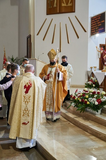 Wizytacja u św. Wojciecha w Wałbrzychu. Uroczystości z dwoma męczennikami