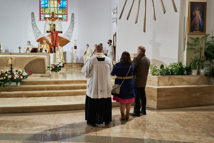 Wizytacja u św. Wojciecha w Wałbrzychu. Uroczystości z dwoma męczennikami