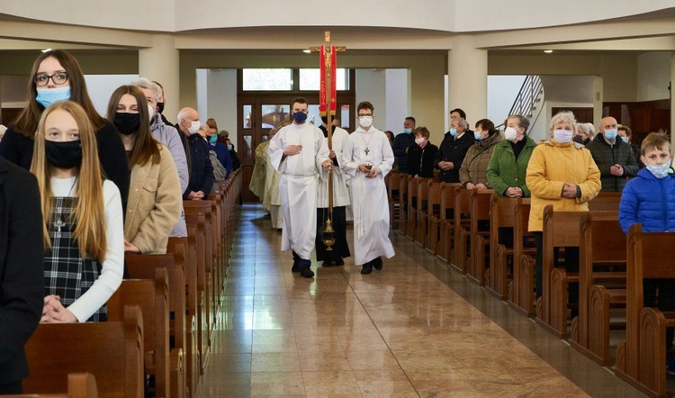 Wizytacja u św. Wojciecha w Wałbrzychu. Uroczystości z dwoma męczennikami