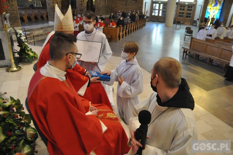 Ministranci i lektorzy w Głogowie