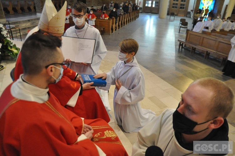 Ministranci i lektorzy w Głogowie