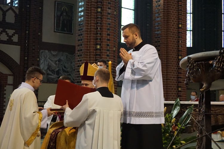 Święcenia diakonatu w katedrze gliwickiej