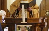 Ostatnie pożegnanie ks. prof. Józefa Kiedosa w Jaworzu - Msza św. pogrzebowa