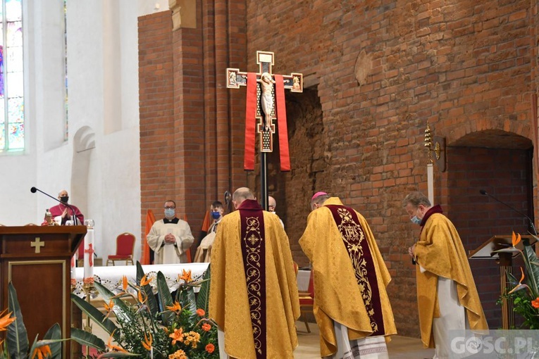 Msza św. za hutników w głogowskiej kolegiacie