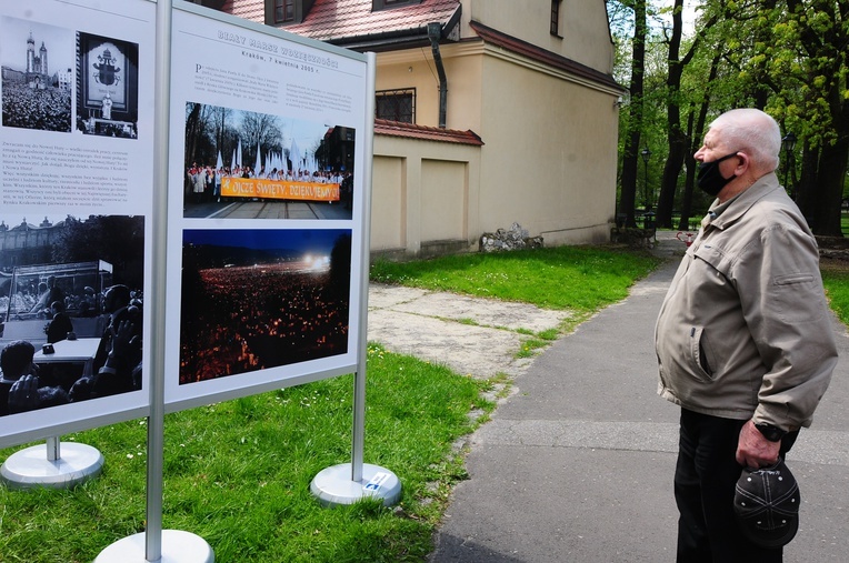 Otwarcie wystawy "Biały Marsz"