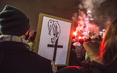 Zjednoczenie Chrześcijańskich Rodzin protestuje przeciwko nagrodzie dla Strajku Kobiet