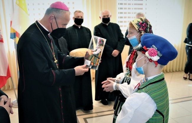 Spotkanie w Sławnie z bp. Markiem Solarczykiem