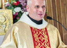 ▲	– W naszej pracy duszpasterskiej realizujemy duchowy testament, jaki zostawił nam ojciec – podkreśla ks. Rafał Chwałkowski SDS. 