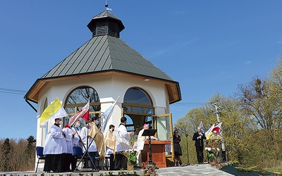 Po raz pierwszy uroczystości odbyły się przy kaplicy ku czci Oblubieńca Maryi Panny.