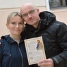 – Wierzymy, że on jest naszym orędownikiem – mówią Magdalena i Andrzej Wilkowie.