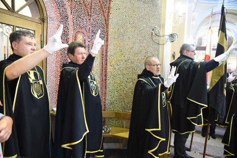 Chorągiew pw. Wniebowzięcia NMP Królowej Krynickich Zdrojów