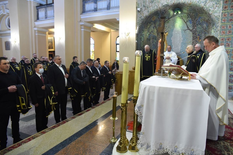 Chorągiew pw. Wniebowzięcia NMP Królowej Krynickich Zdrojów