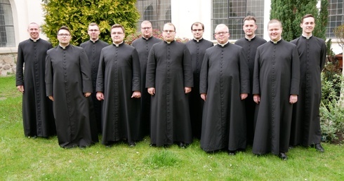 Nowi kapłani archidiecezji gdańskiej.