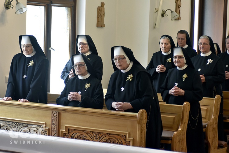 60-lecie profesji siedmiu franciszkanek i jeden złoty jubileusz