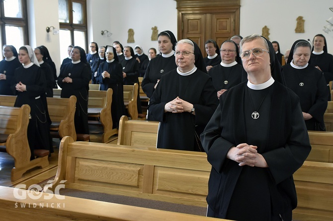 60-lecie profesji siedmiu franciszkanek i jeden złoty jubileusz