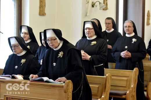 60-lecie profesji siedmiu franciszkanek i jeden złoty jubileusz