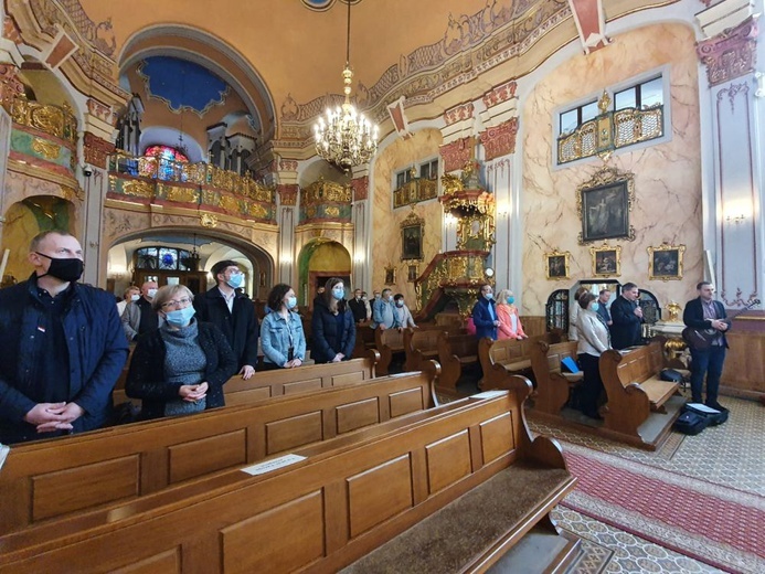 Pielgrzymka Ruchu Światło-Życie do sanktuarium św. Józefa Obl. NMP w Świdnicy