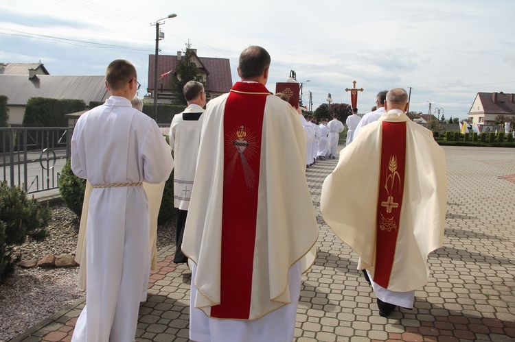 Wola Rzędzińska. Błogosławieństwo nowych lektorów