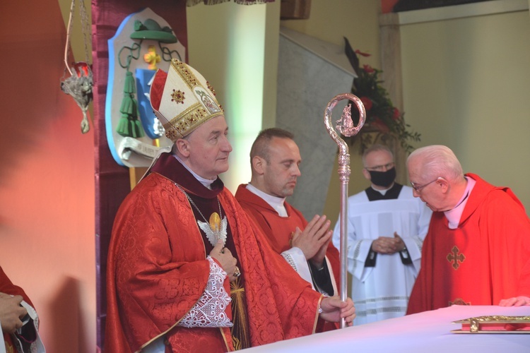 Bierzmowanie w brzeskim sanktuarium św. Jakuba