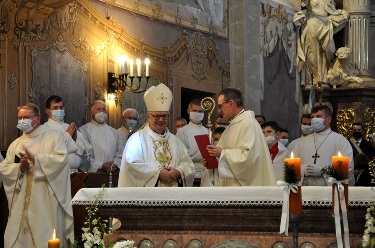 Święcenia ks. Dariusza Karbowskiego w Głogówku