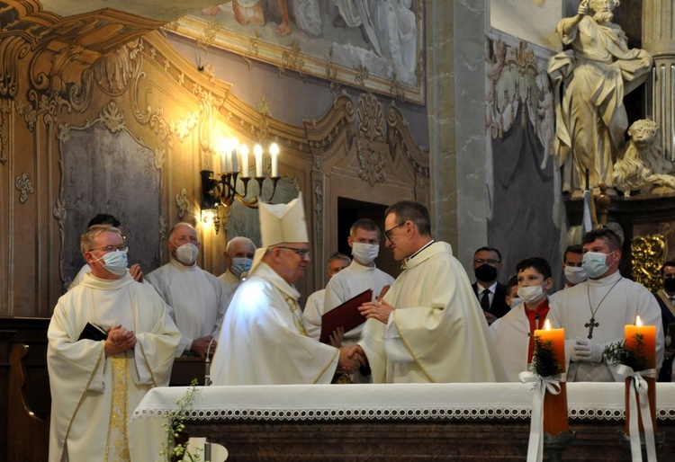 Święcenia ks. Dariusza Karbowskiego w Głogówku