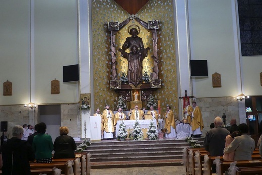 Diecezjalna pielgrzymka Domowego Kościoła do św. Józefa na Złotych Łanach