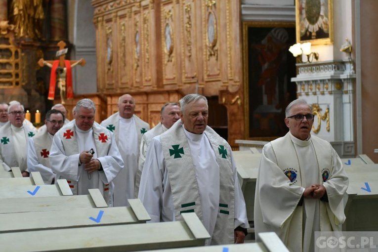 W Paradyżu dziękowali za 40 lat kapłaństwa