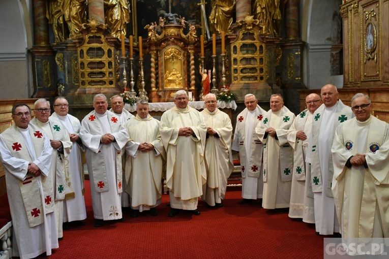 W Paradyżu dziękowali za 40 lat kapłaństwa