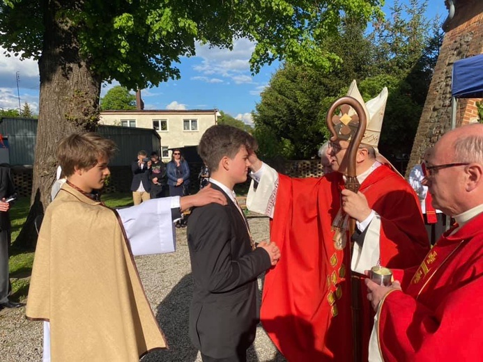 Bierzmowanie w Wawrowie