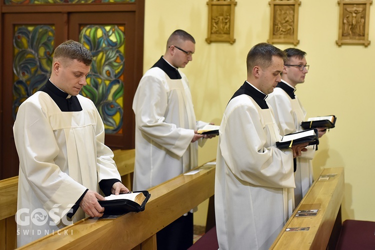 Nabożeństwo przed święceniami prezbiteratu