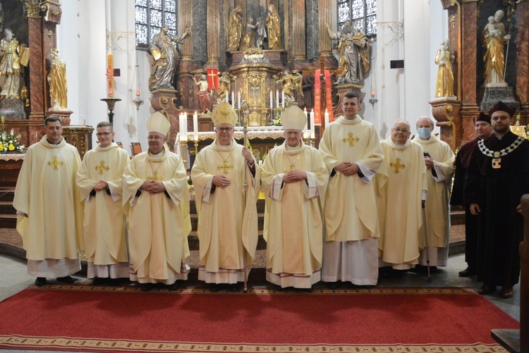 Święcenia kapłańskie w Opolu