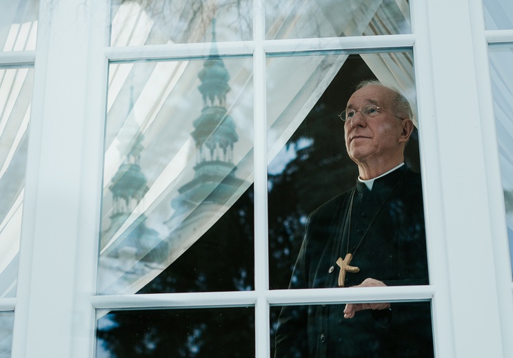 Biskup Andrzej F. Dziuba od 17 lat posługuje w diecezji łowickiej. 