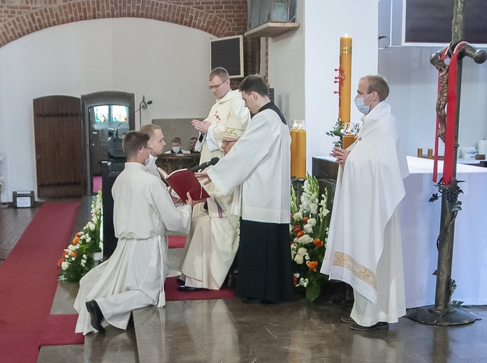 Święcenia kapłańskie, cz. 1