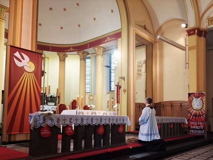 Wigilia Zesłania Ducha św. w Pieszycach, Dzierżoniowie i w Świdnicy