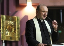 U NMP Królowej Pokoju. O proroctwach, snach i wizjach