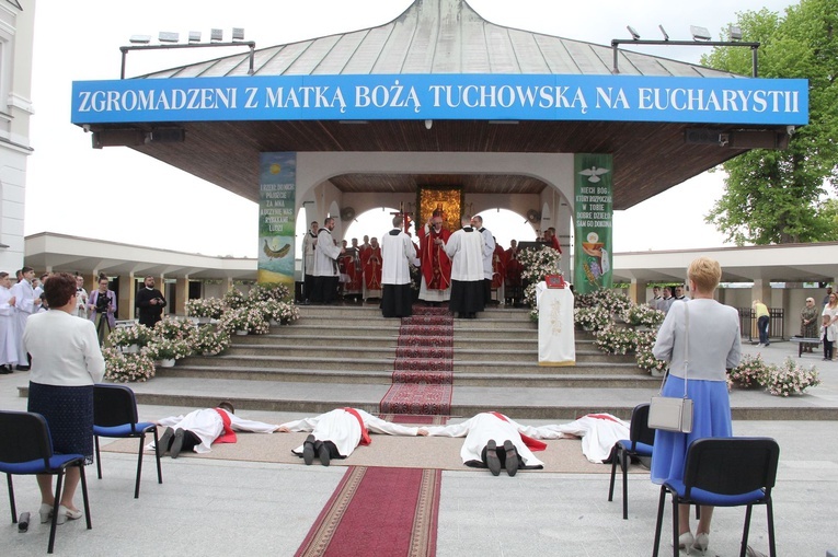 Tuchów. Święcenia kapłańskie 2021