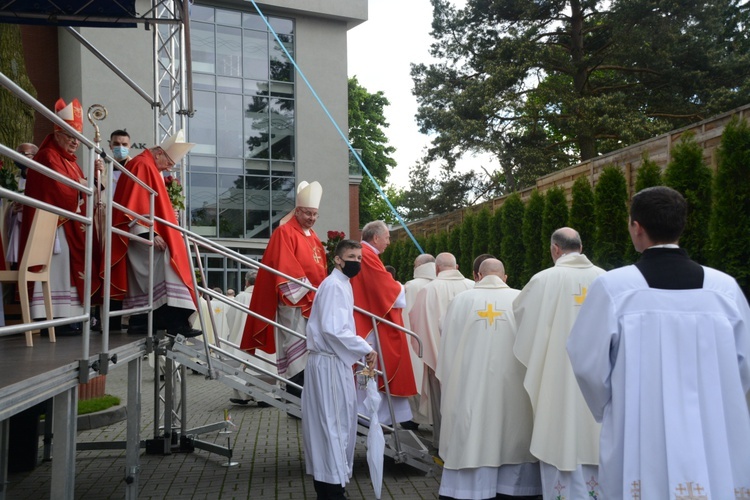 Głębinów. Eucharystia po ustanowieniu Sanktuarium św. Rity