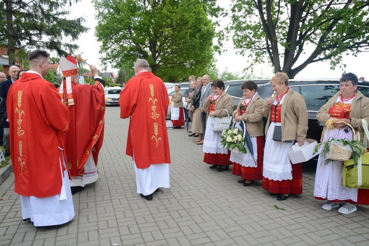 Głębinów. Eucharystia po ustanowieniu Sanktuarium św. Rity