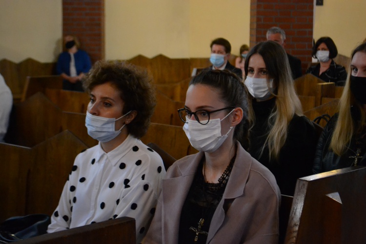 Brzesko. Bierzmowanie w Miłosierdziu, cz. 2