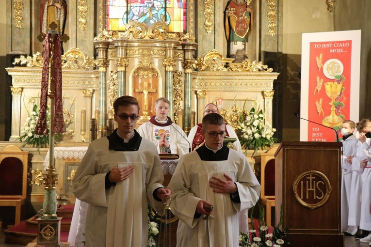 Msza św. prymicyjna ks. Grzegorza Wołocha