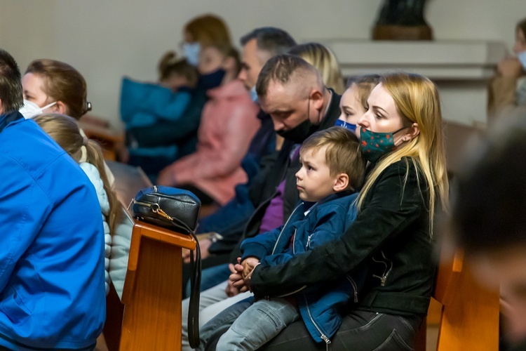 Kutno. Czuwanie przed Zesłaniem Ducha Świętego