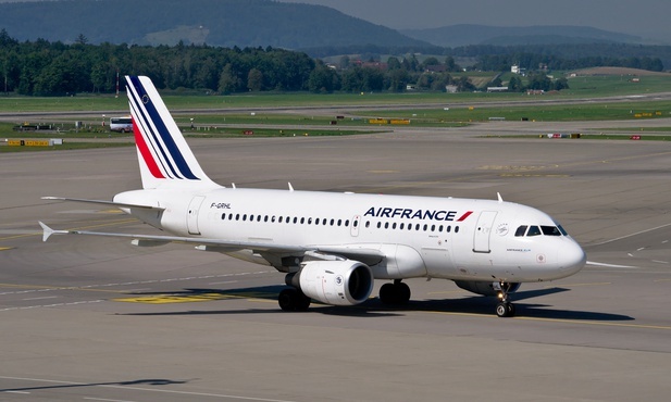 Francja: Linie Air France zawieszają loty w przestrzeni powietrznej Białorusi