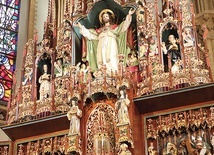 ▲	Odnowiony ołtarz w kościele NSPJ w Olsztynie.