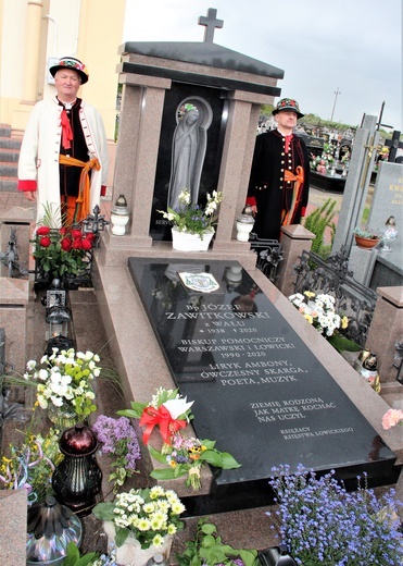 Msza św. w Żdżarach za śp. bp. Józefa Zawitkowskiego