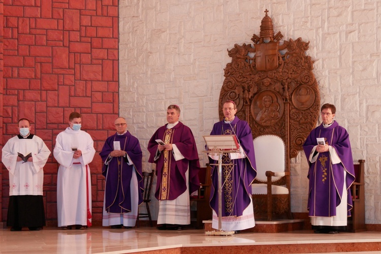 Uroczystości pogrzebowe śp. ks. Zbigniewa Zachary